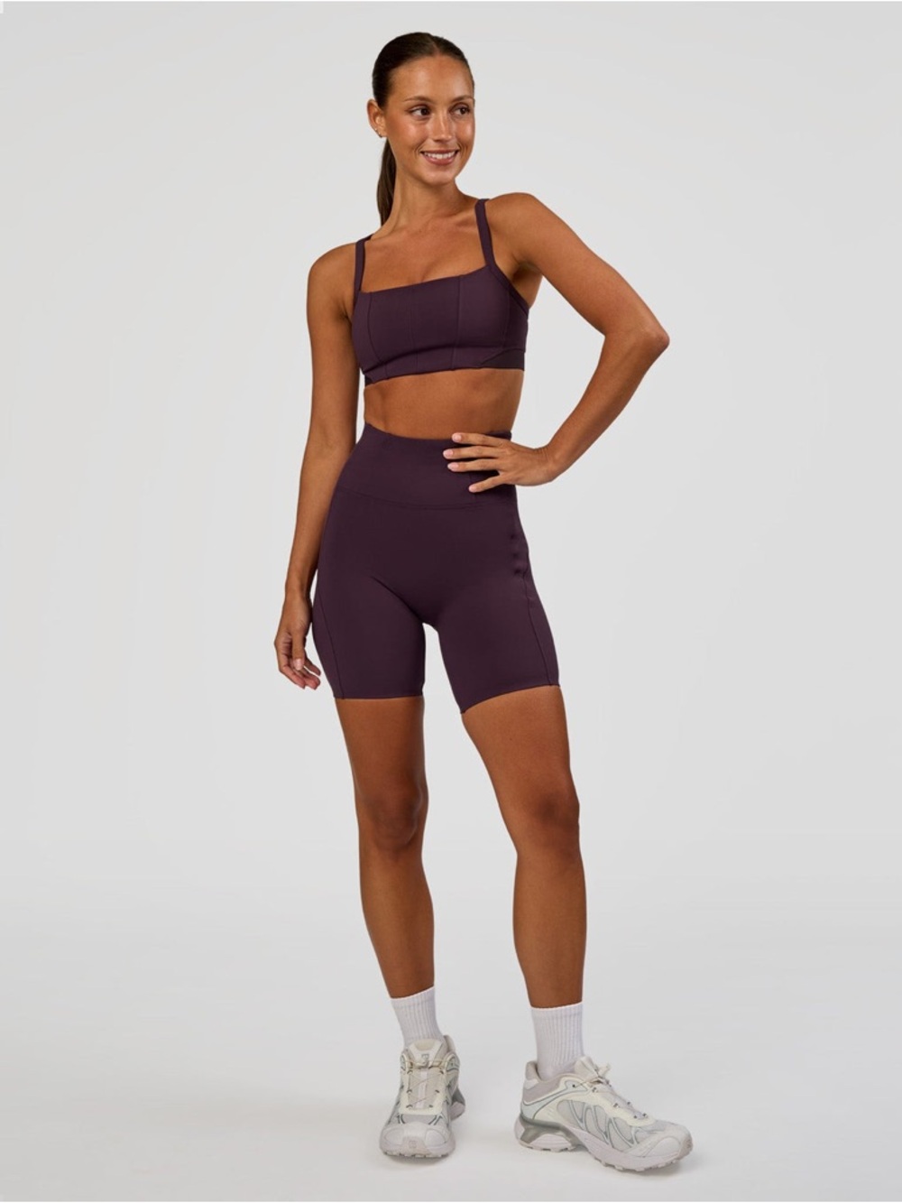 Momentum Corset Bra and Progression Ultra High-Rise 6" Short - midnight plum